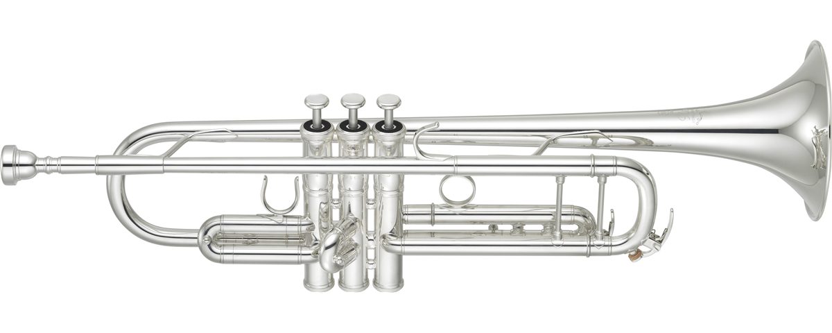 USED Yamaha Xeno YTR-8335 Silver Bb Trumpet w/ Original Case and Mouthpiece