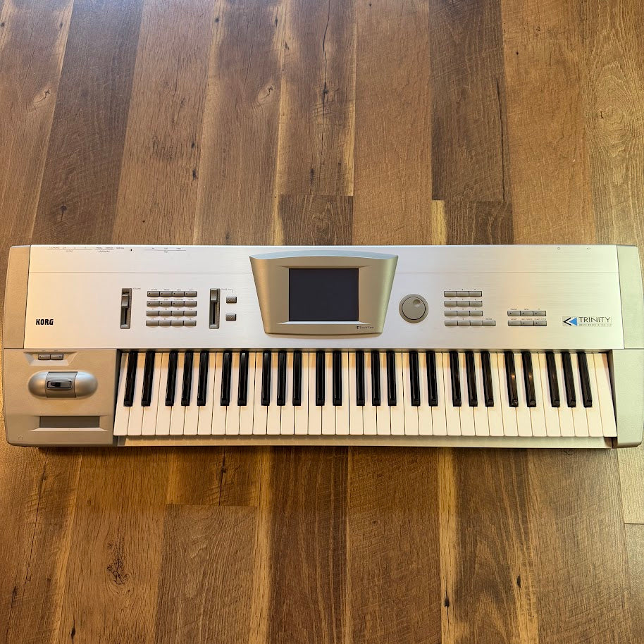 USED Korg Trinity 61-Key Digital Workstation Keyboard