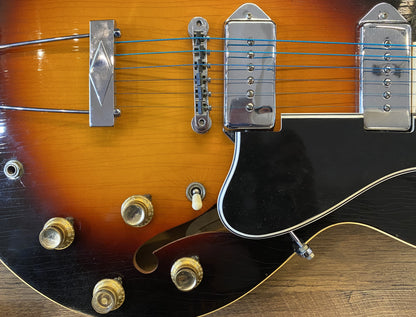 USED 1966 Gibson ES-330TD Gloss 3-Tone Sunburst Finish Hollowbody Electric Guitar with Original Hardshell Case