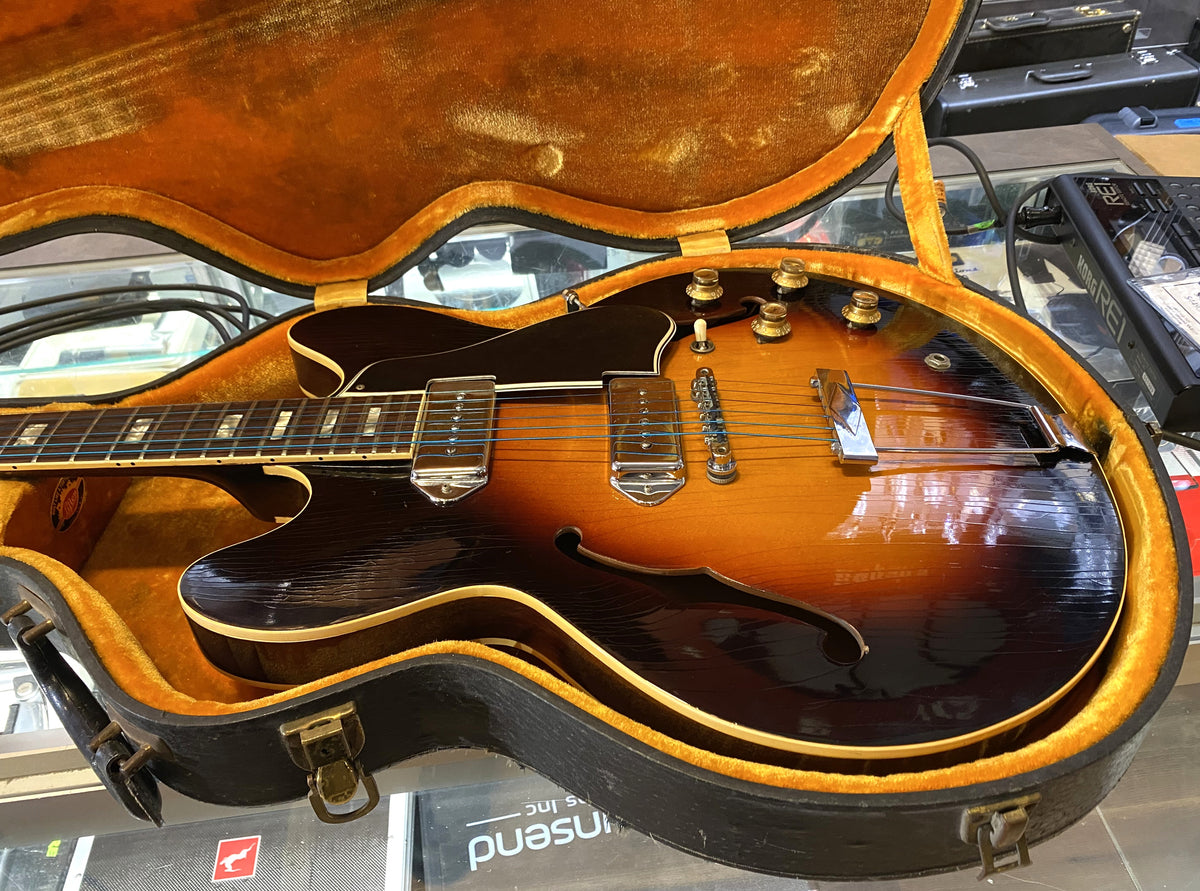 USED 1966 Gibson ES-330TD Gloss 3-Tone Sunburst Finish Hollowbody Electric Guitar with Original Hardshell Case