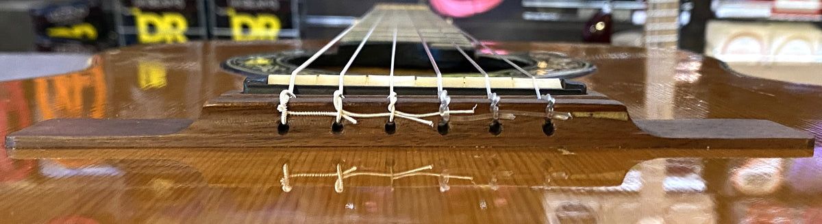 USED 1979 Ovation Model 1613 Classic Natural Gloss Finish Classical Nylon-String Acoustic-Electric Guitar with Original Hardshell Case