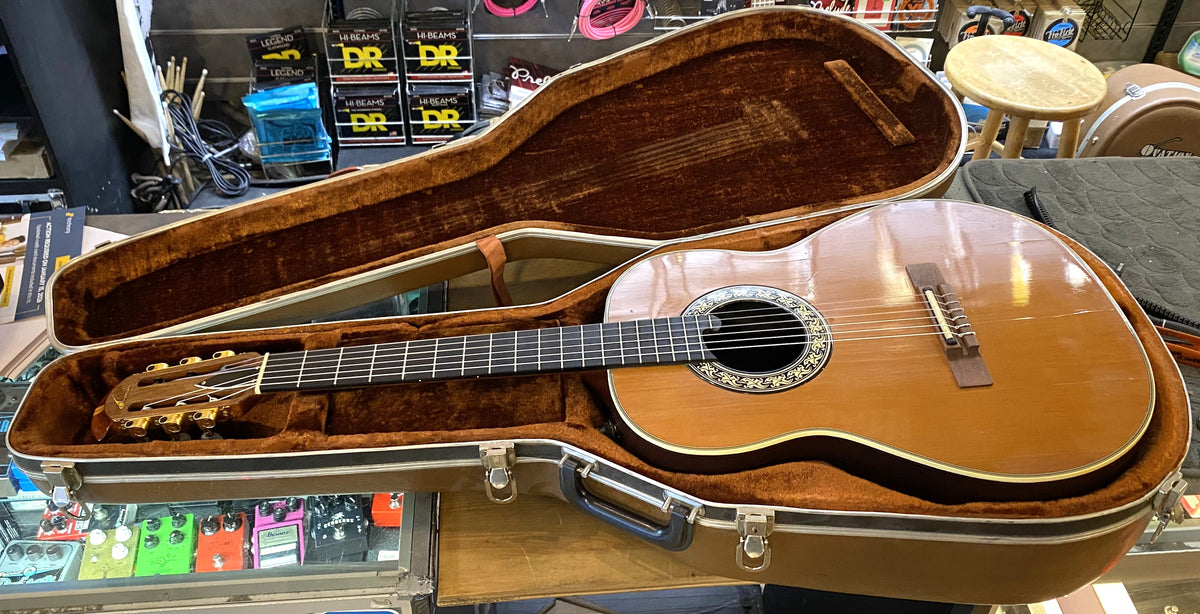 USED 1979 Ovation Model 1613 Classic Natural Gloss Finish Classical Nylon-String Acoustic-Electric Guitar with Original Hardshell Case