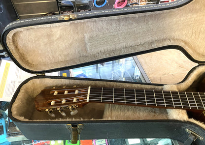 Takemine TC132SC Natural Gloss Finish Classical Nylon-String Acoustic Electric Guitar with Hardshell Case & Guitar Stand