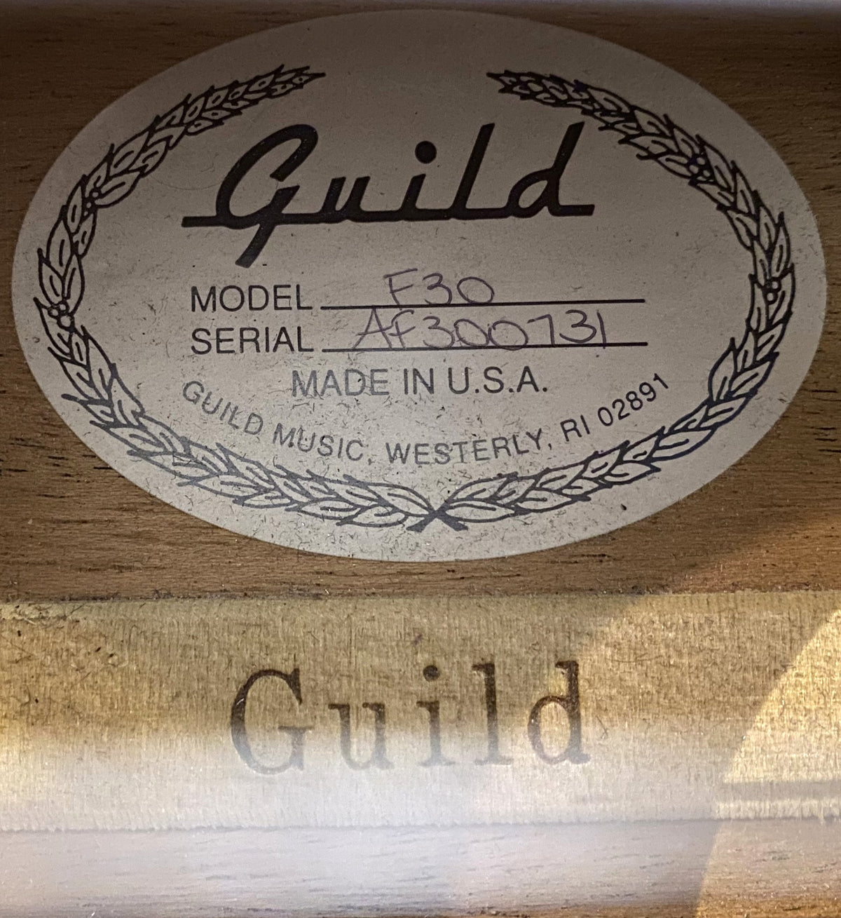 USED 1995 Guild F-30 Orchestra Model Natural Gloss Finish Acoustic-Electric Guitar with Original Hardshell Case