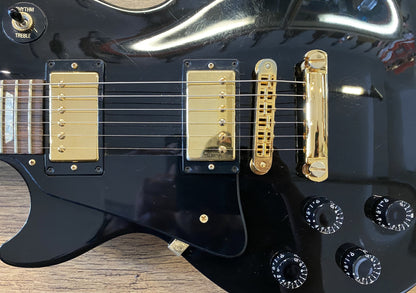 USED 2004 Gibson Les Paul Studio Gloss Ebony Finish Left-Handed Electric Guitar with Original Hardshell Case