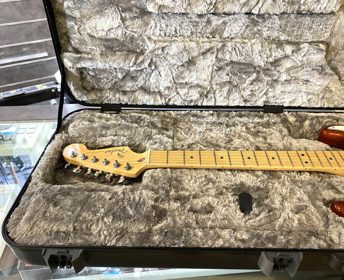 USED 2017 Fender American Professional Stratocaster Gloss Sienna Sunburst Finish Electric Guitar with Original Hardshell Case