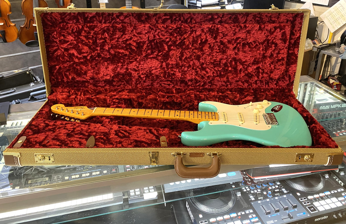 USED 2025 Fender American Vintage II '57 Stratocaster Gloss Sea Foam Green Electric Guitar with Original Case