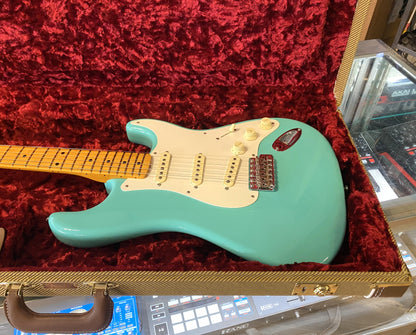 USED 2025 Fender American Vintage II '57 Stratocaster Gloss Sea Foam Green Electric Guitar with Original Case