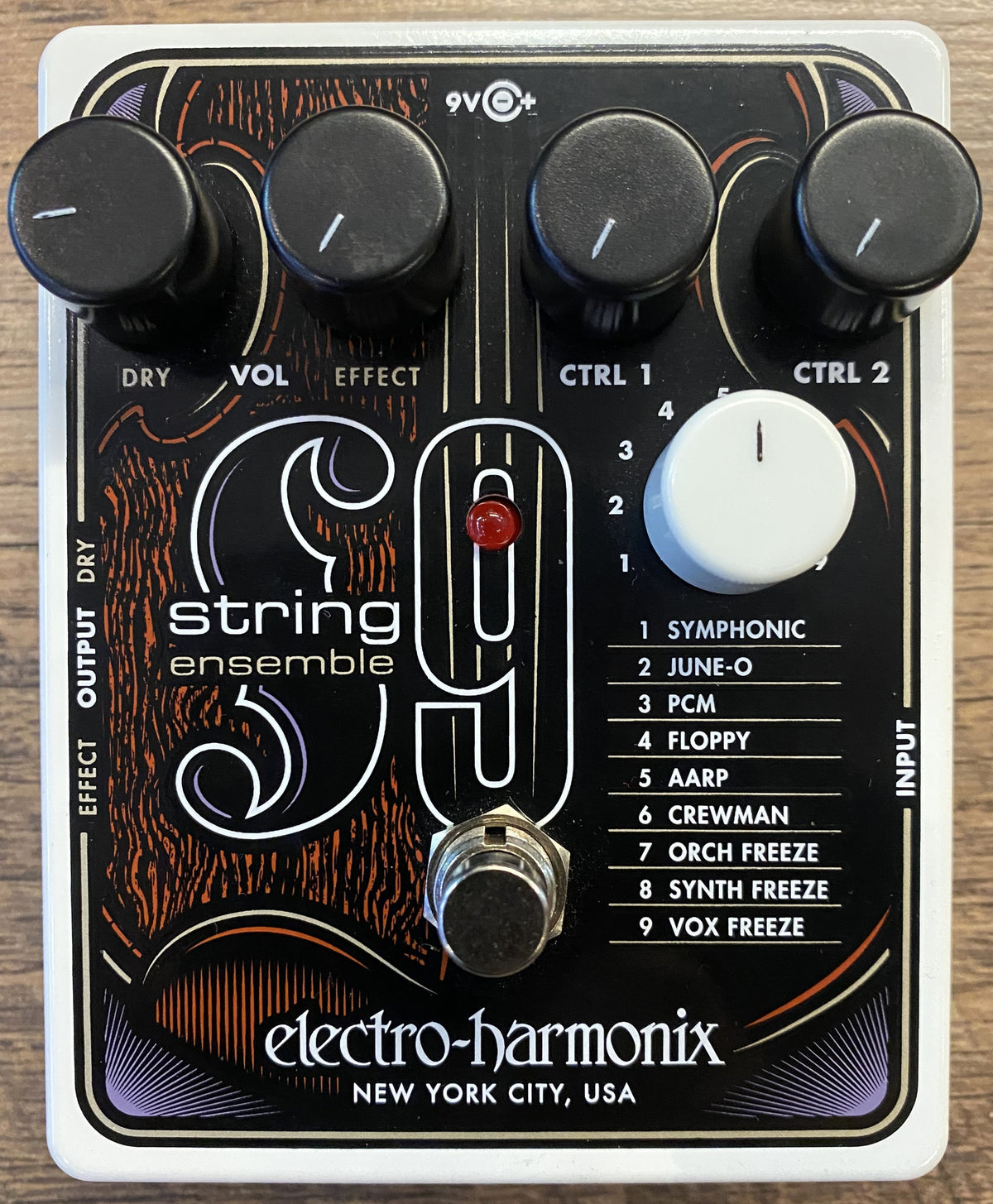 USED Electro-Harmonix String 9 String Ensemble Electric Guitar Effects Pedal