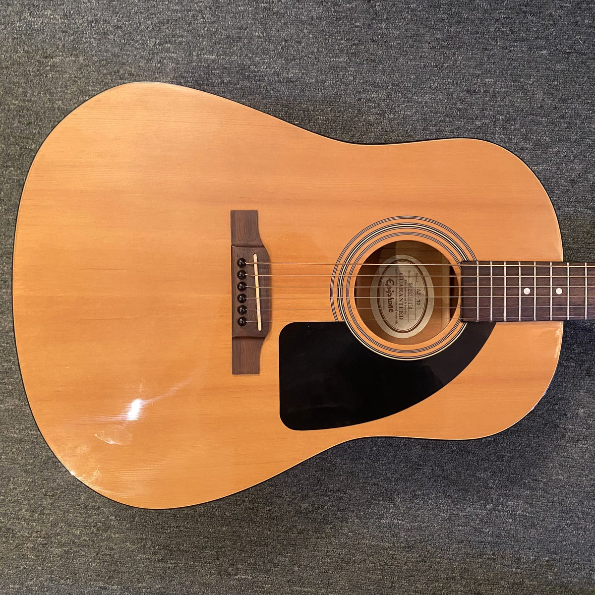 USED Epiphone AJ-10 Sloped Shoulder Advanced Jumbo Natural Gloss Finish Acoustic Guitar
