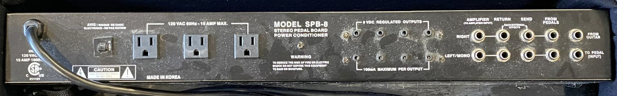 USED Furman SPB-8 Powered Pedalboard with Gig Bag