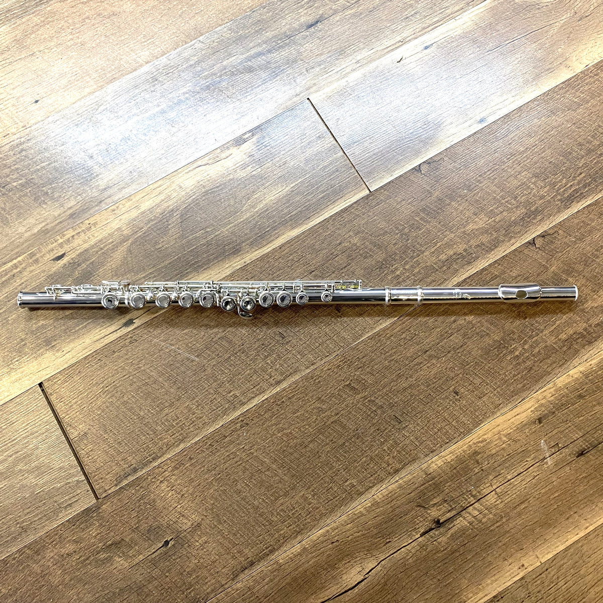 USED Gemeinhardt 2SP Silver-plated Closed-hole Student Model Flute with Original Case