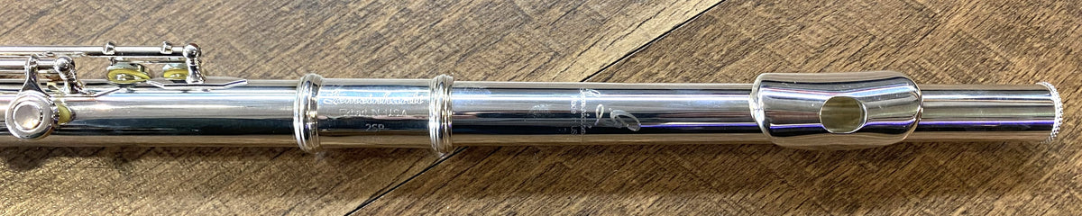 USED Gemeinhardt 2SP Silver-plated Closed-hole Student Model Flute with Original Case