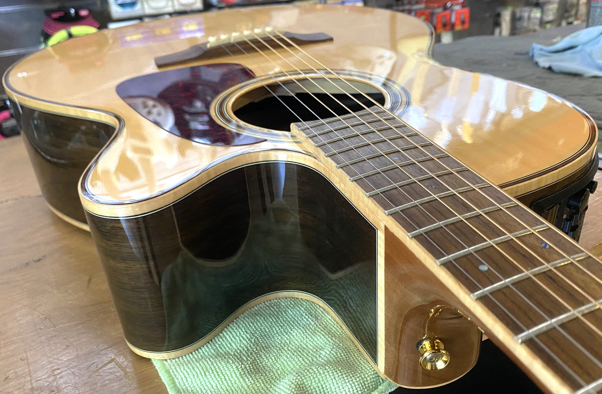 Takamine G-Series GN93CE NEX Natural Gloss Finish Cutaway Acoustic-Electric Guitar