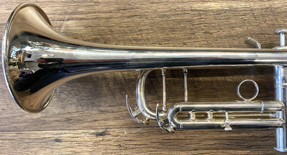 USED Yamaha YTR-8335S Xeno Series Silver-Plated Bb Trumpet w/ Original Case